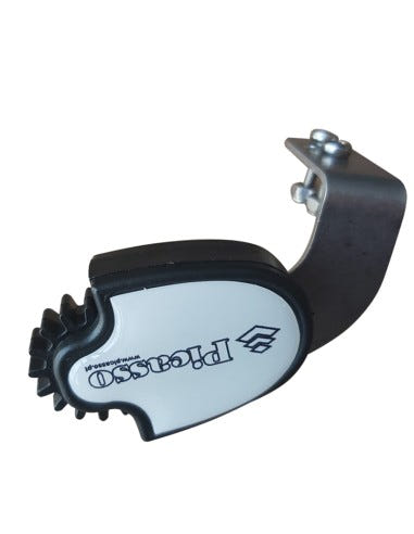 Picasso handle-mounted fish caller